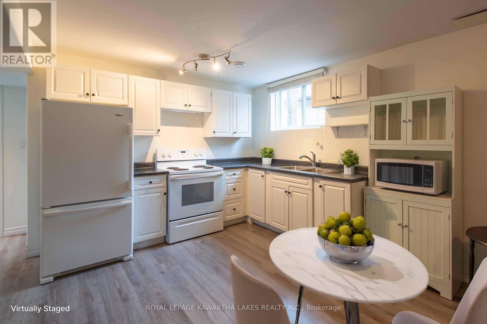 15 Durham Street E, Kawartha Lakes, Ontario  K9V 5R5 - Photo 17 - X12039622