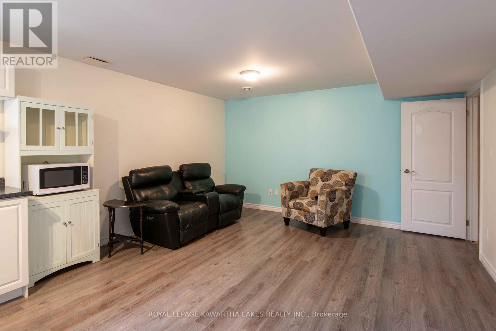 15 Durham Street E, Kawartha Lakes, Ontario  K9V 5R5 - Photo 20 - X12039622