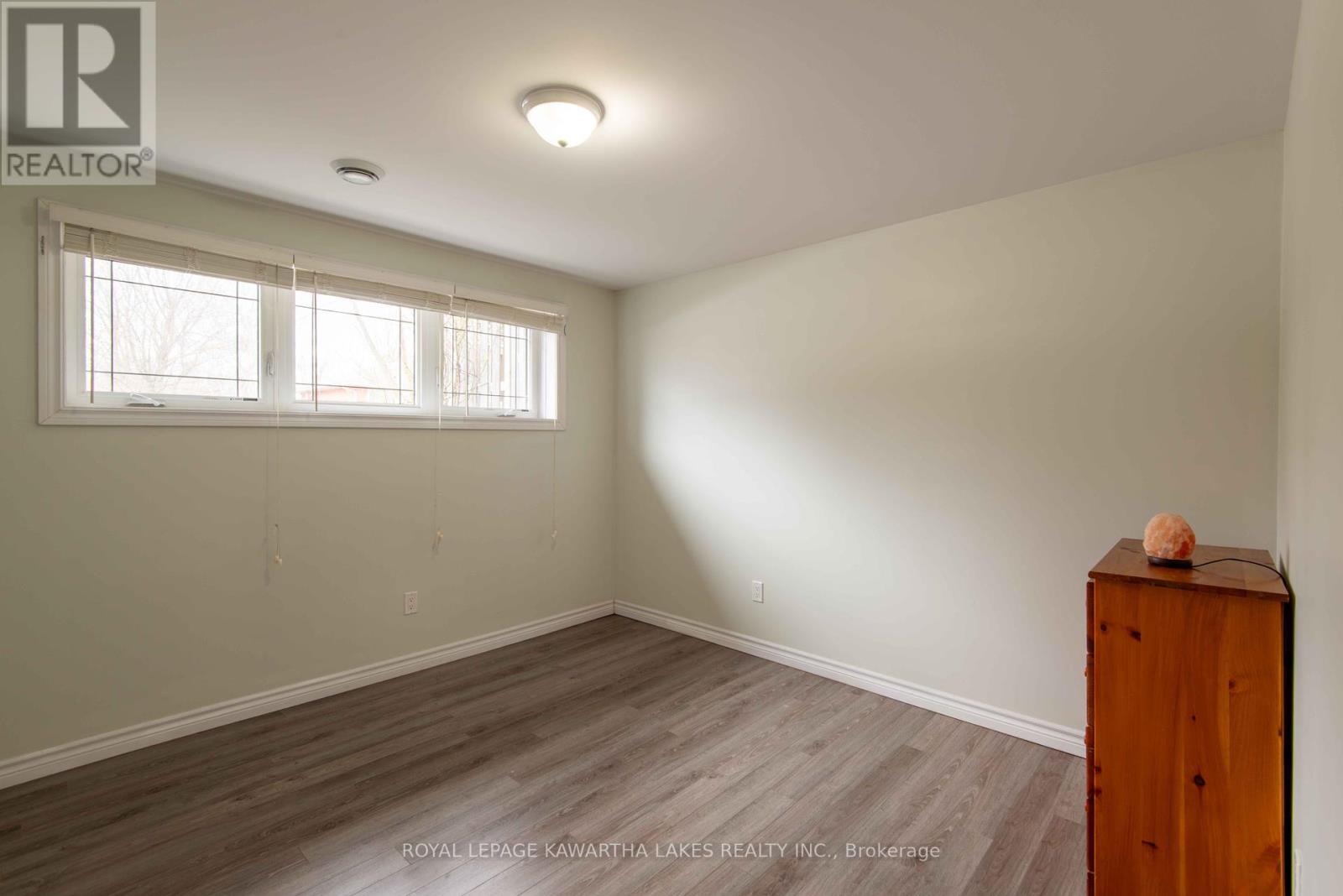 15 Durham Street E, Kawartha Lakes, Ontario  K9V 5R5 - Photo 22 - X12039622