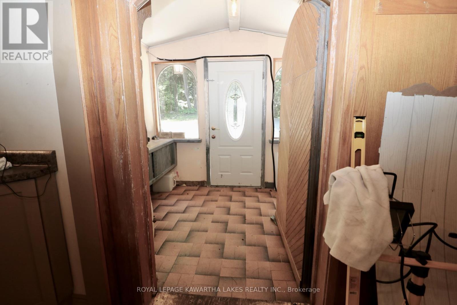 7692 Birch Drive, Ramara, Ontario  L0K 2B0 - Photo 21 - S12043530