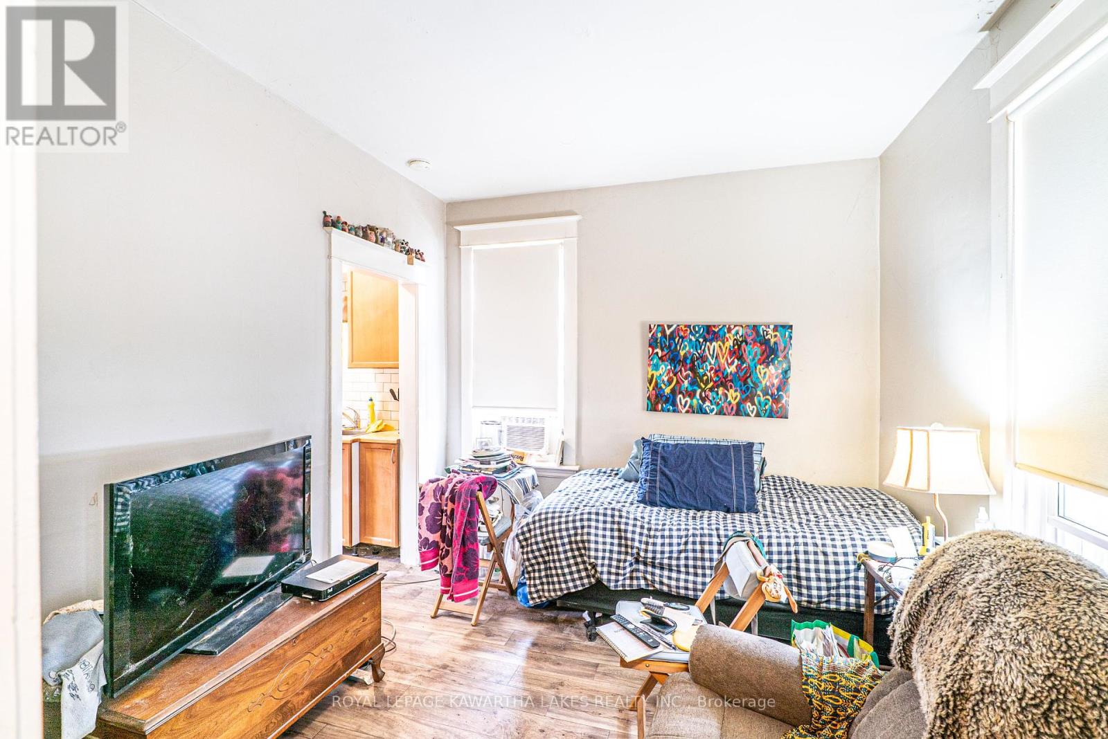 6 Glenelg Street W, Kawartha Lakes, Ontario  K9V 2T8 - Photo 22 - X12113272