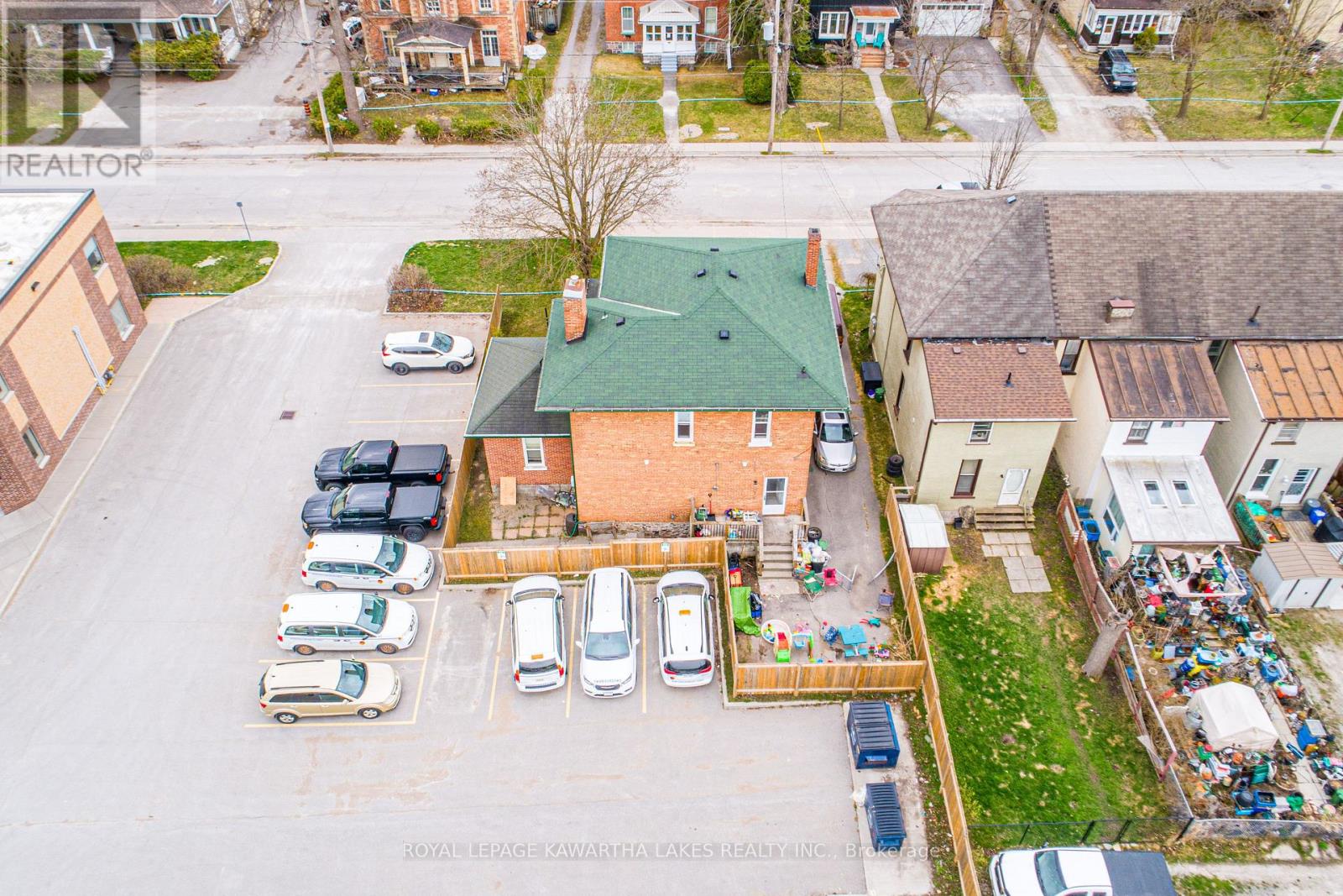 6 Glenelg Street W, Kawartha Lakes, Ontario  K9V 2T8 - Photo 34 - X12113272