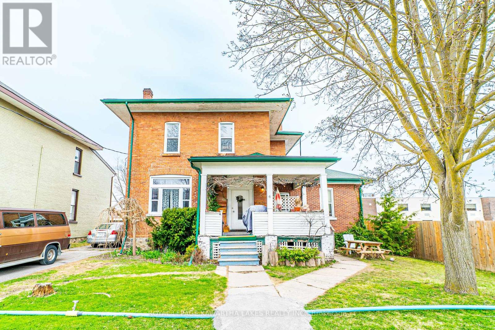 6 Glenelg Street W, Kawartha Lakes, Ontario  K9V 2T8 - Photo 7 - X12113272