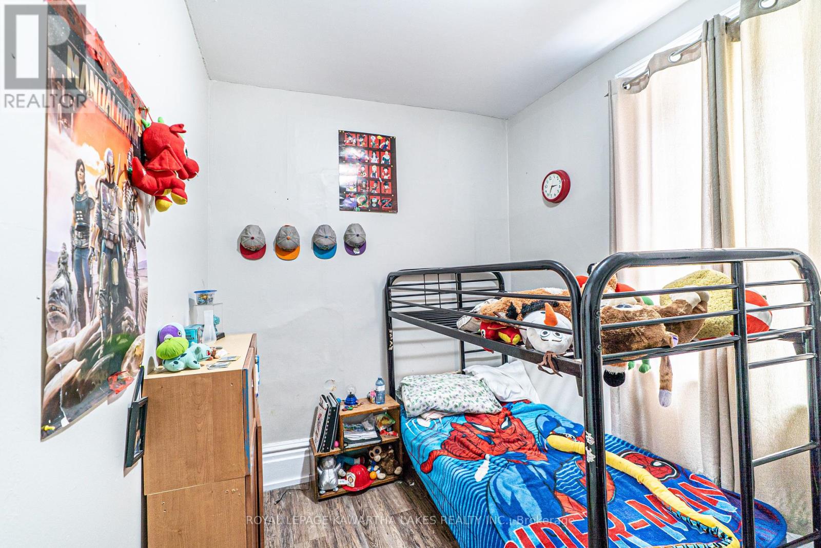 86 Lindsay Street S, Kawartha Lakes, Ontario  K9V 2M3 - Photo 18 - X12113382