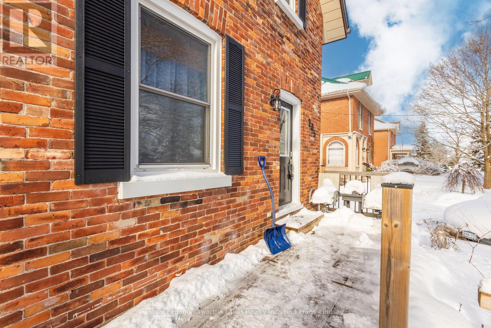 205 William Street N, Kawartha Lakes, Ontario  K9V 4B8 - Photo 5 - X12114546