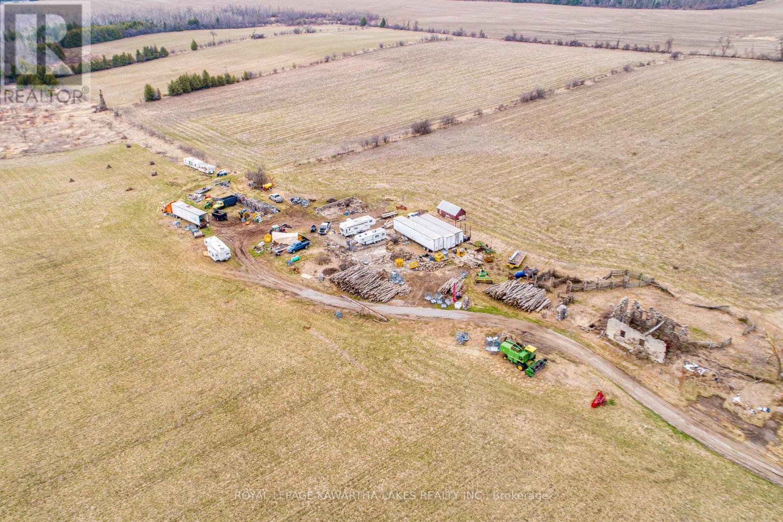 210 Grasshill Road, Kawartha Lakes, Ontario  K0M 2T0 - Photo 12 - X12120430