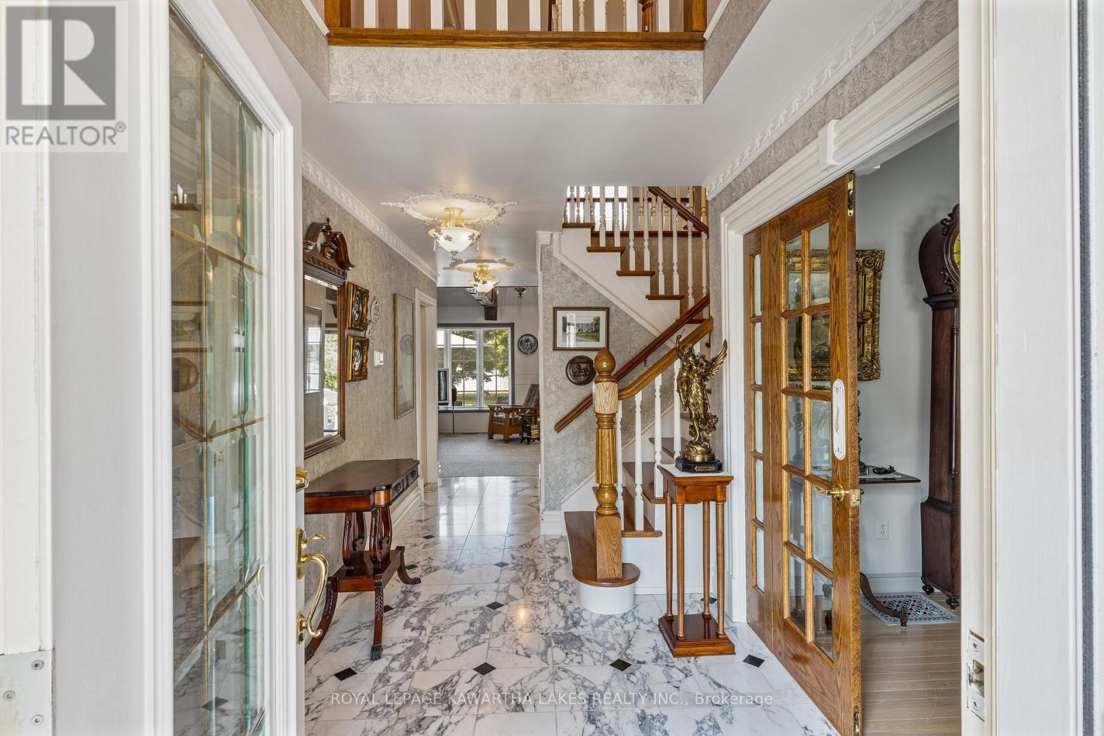 4 Sturgeon Glen Road, Kawartha Lakes, Ontario  K0M 1N0 - Photo 18 - X12124775