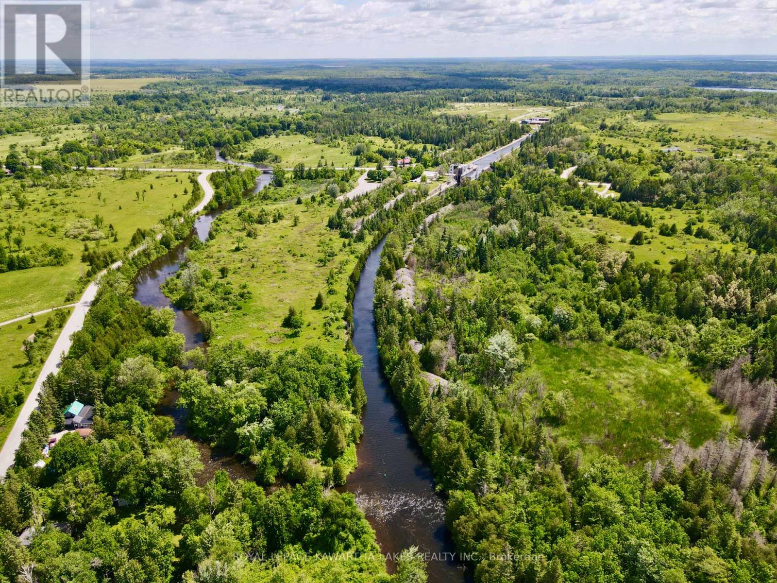 81 Mcguire Beach Road, Kawartha Lakes, Ontario  K0M 2B0 - Photo 13 - X12127841