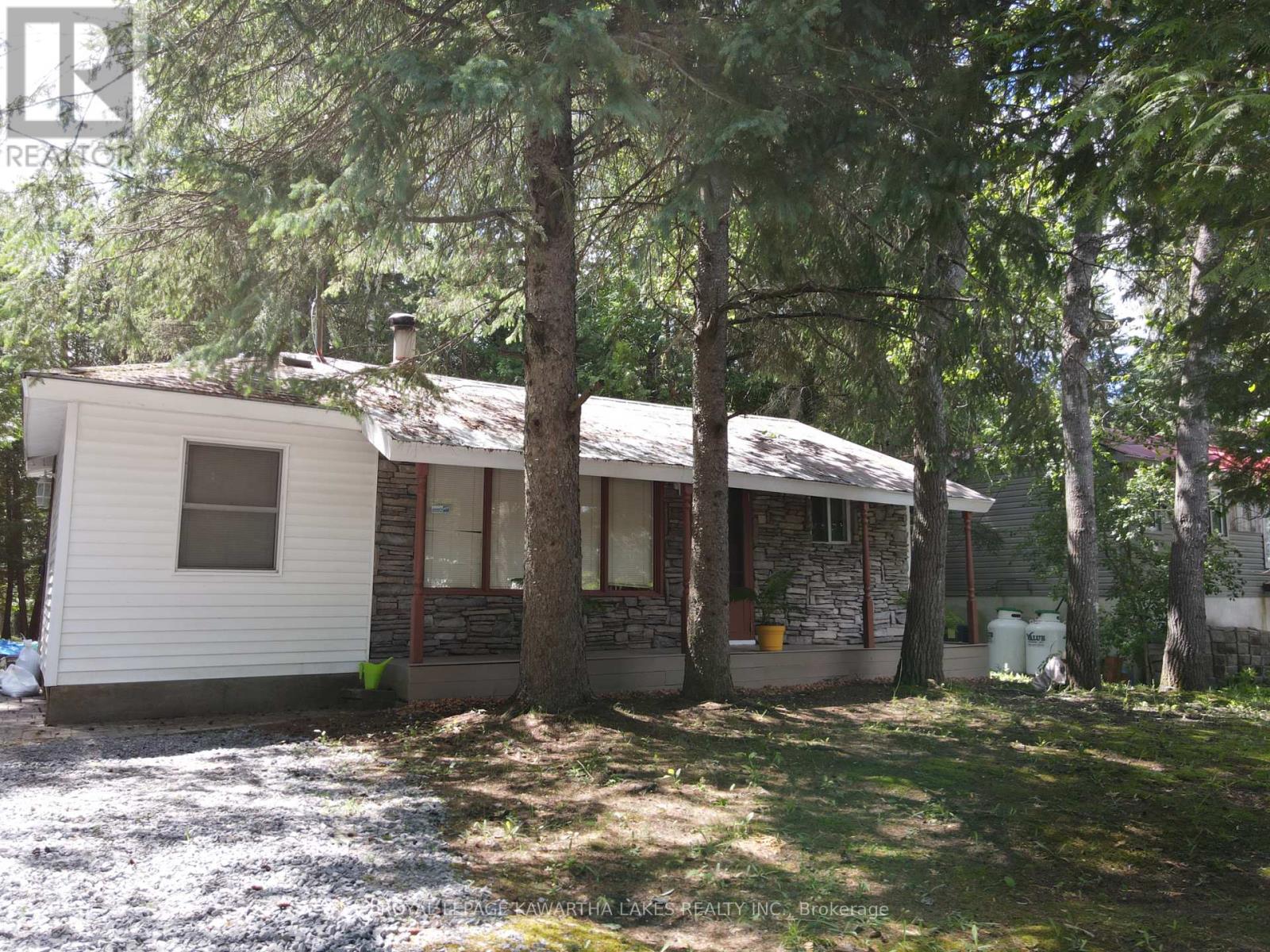 81 Mcguire Beach Road, Kawartha Lakes, Ontario  K0M 2B0 - Photo 8 - X12127841