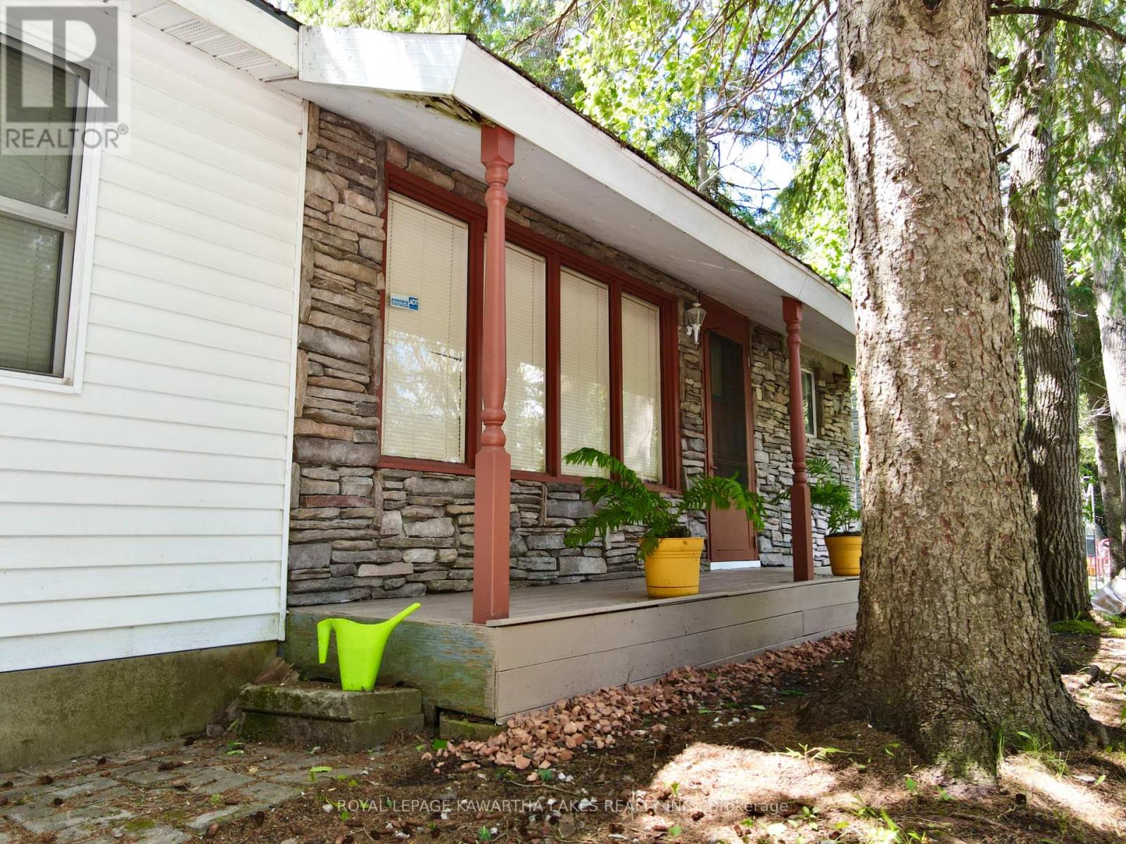 81 Mcguire Beach Road, Kawartha Lakes, Ontario  K0M 2B0 - Photo 9 - X12127841