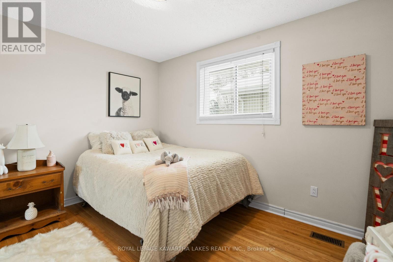 146 Queen Street, Kawartha Lakes, Ontario  K9V 1H1 - Photo 23 - X12129465