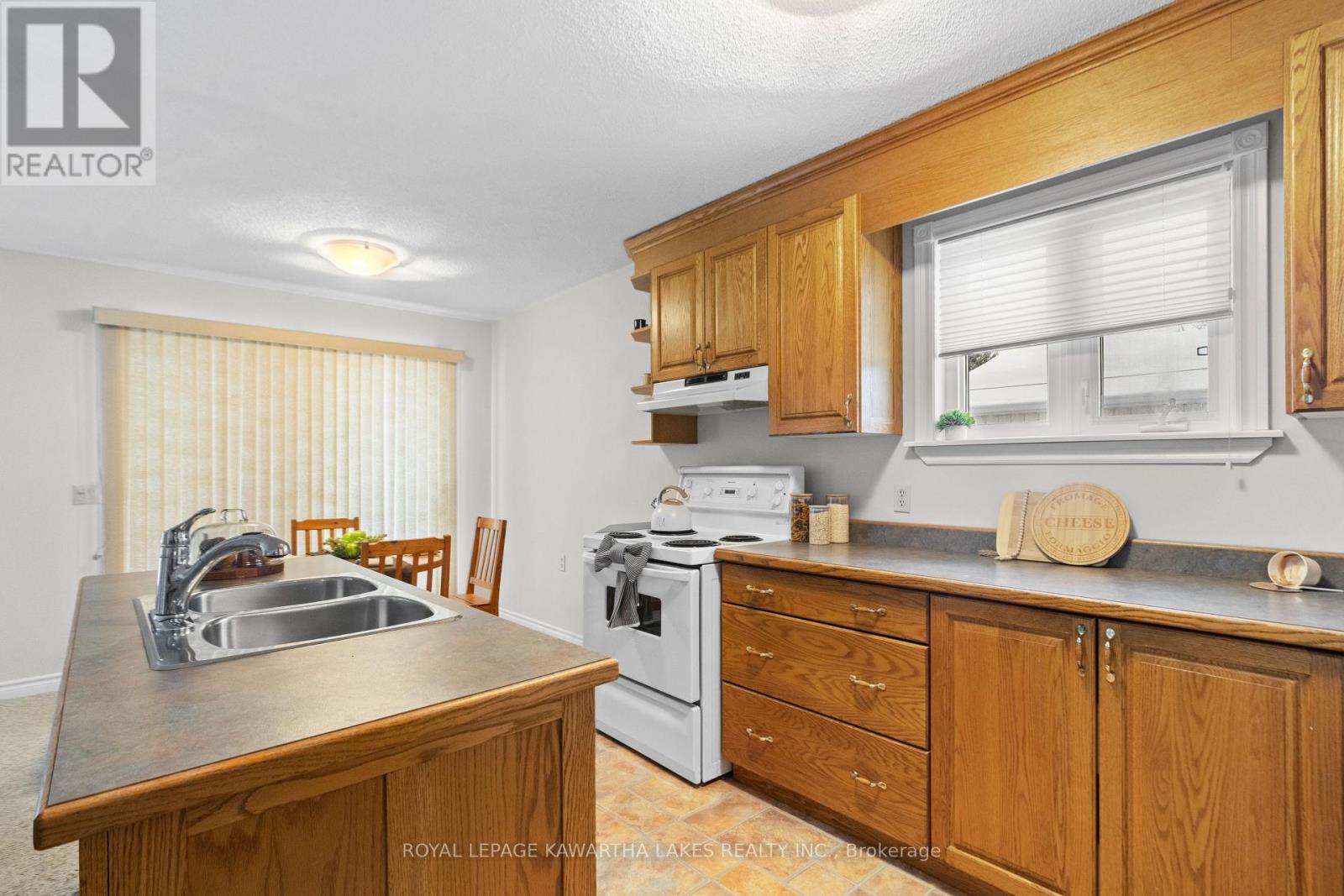 146 Queen Street, Kawartha Lakes, Ontario  K9V 1H1 - Photo 31 - X12129465