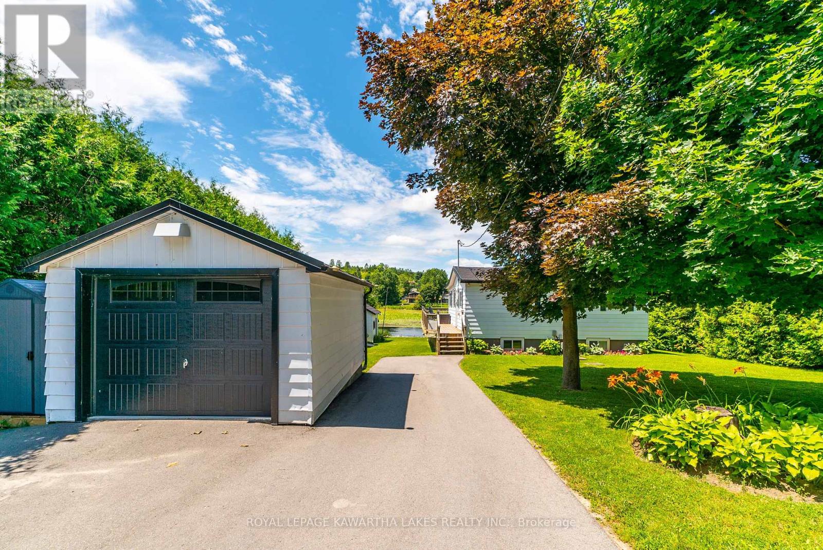 28 Cadillac Boulevard, Kawartha Lakes, Ontario  K0L 2W0 - Photo 21 - X12132828