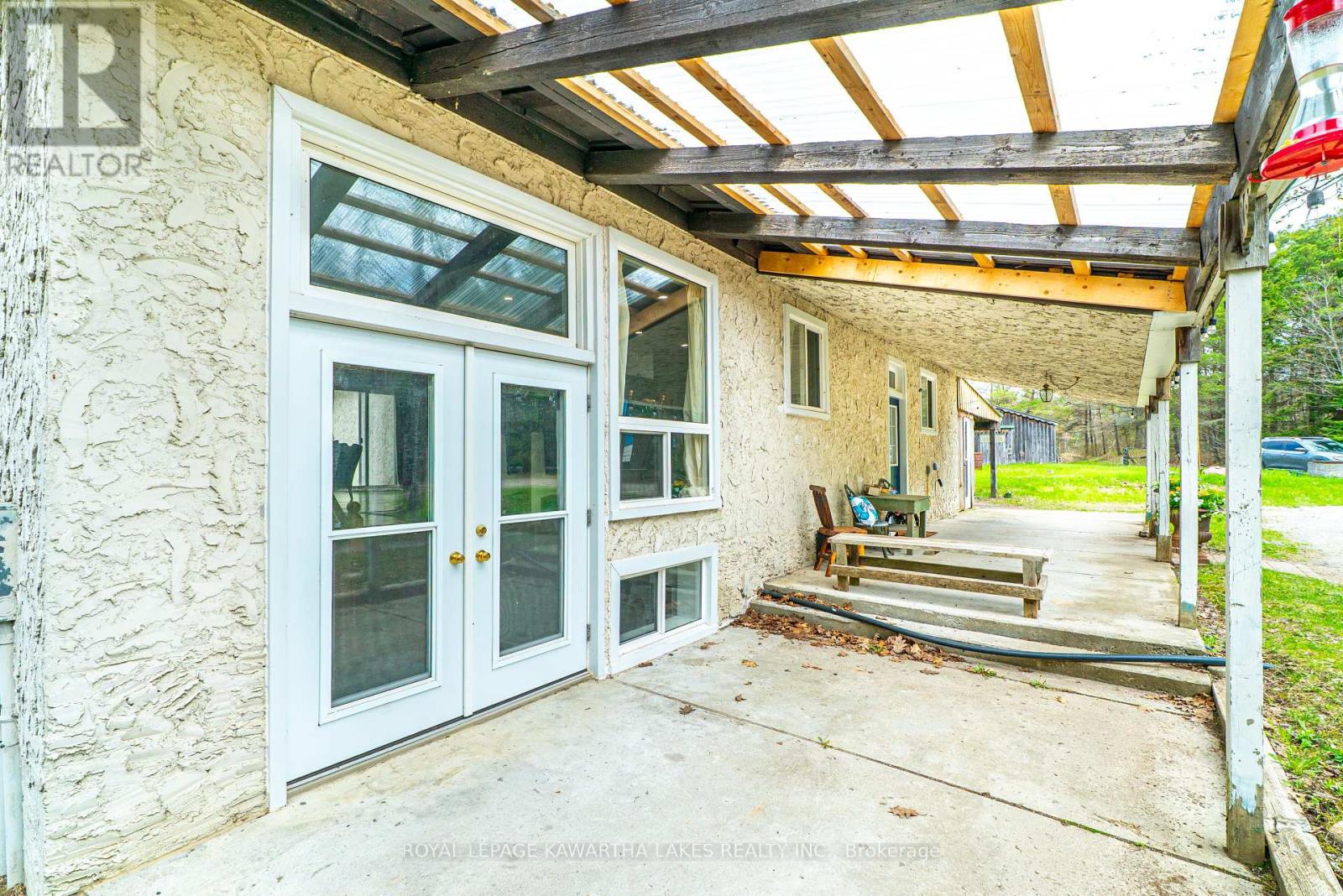 219 Pontypool Road, Kawartha Lakes, Ontario  L0A 1K0 - Photo 12 - X12133453