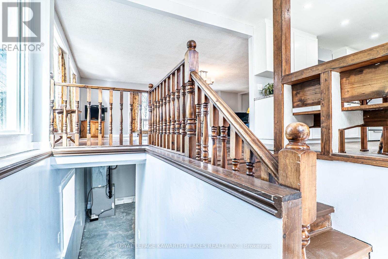 219 Pontypool Road, Kawartha Lakes, Ontario  L0A 1K0 - Photo 13 - X12133453