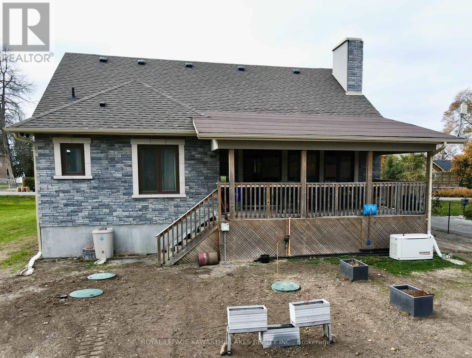 2501 Lakeshore Drive, Ramara, Ontario  L0K 1B0 - Photo 42 - S12133828