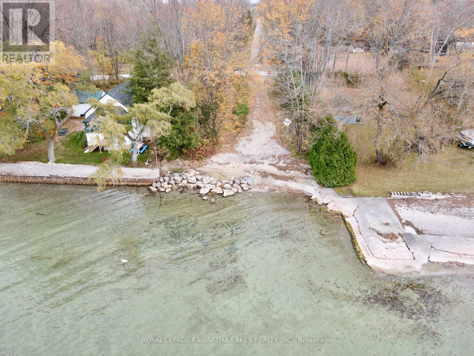 2501 Lakeshore Drive, Ramara, Ontario  L0K 1B0 - Photo 48 - S12133828