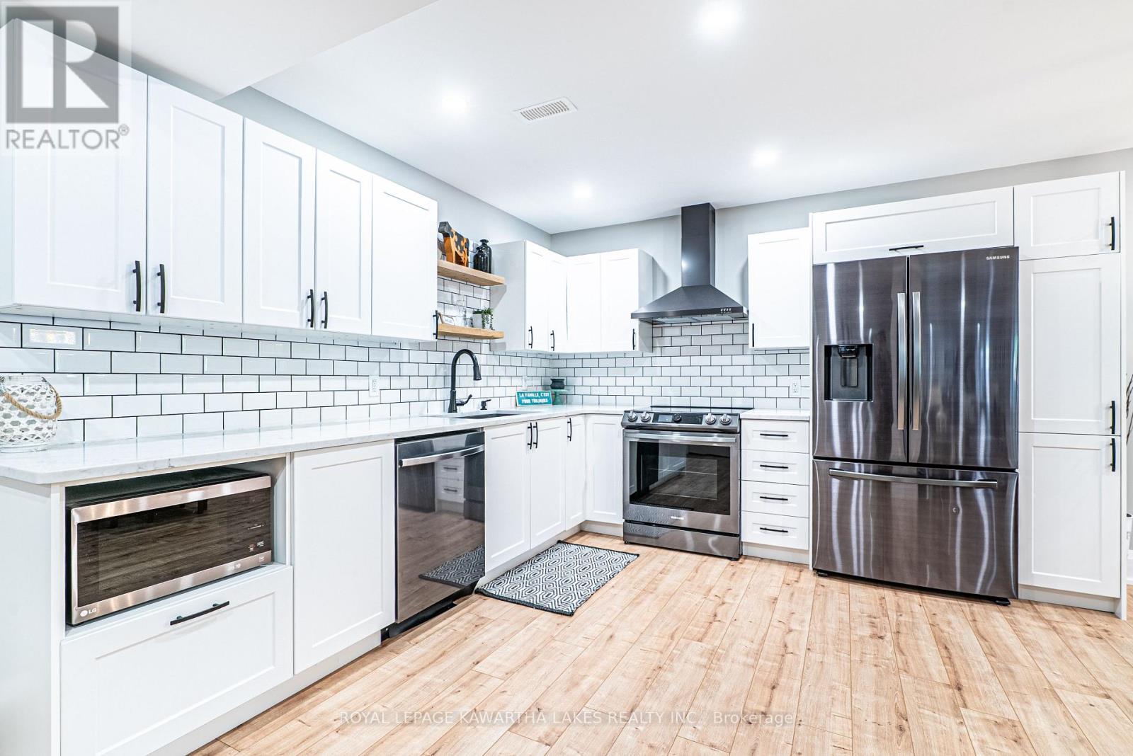 24 Alcorn Drive, Kawartha Lakes, Ontario  K9V 0N1 - Photo 31 - X12137614
