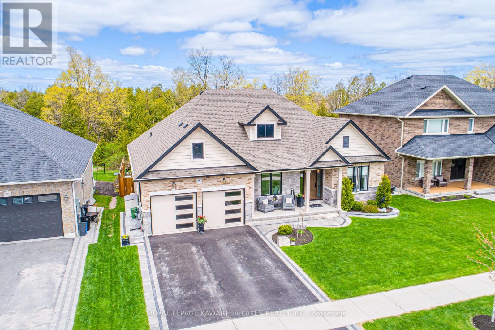24 Alcorn Drive, Kawartha Lakes, Ontario  K9V 0N1 - Photo 4 - X12137614