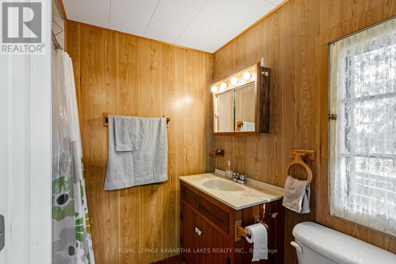 404 Balsam Lake Drive, Kawartha Lakes, Ontario  K0M 2B0 - Photo 30 - X12138681