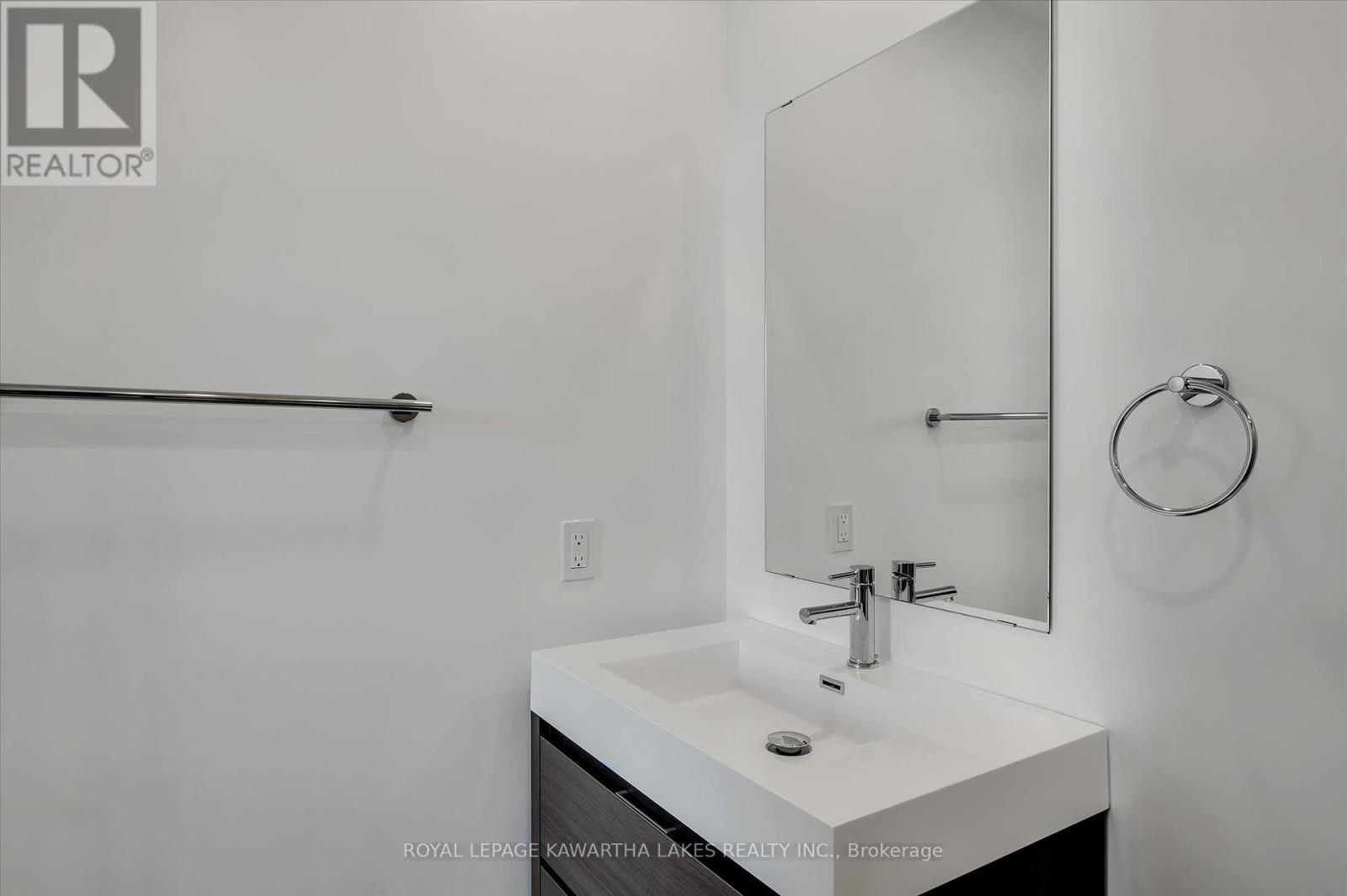 404 - 195 Hunter Street E, Peterborough East, Ontario  K9H 1G9 - Photo 19 - X12159782
