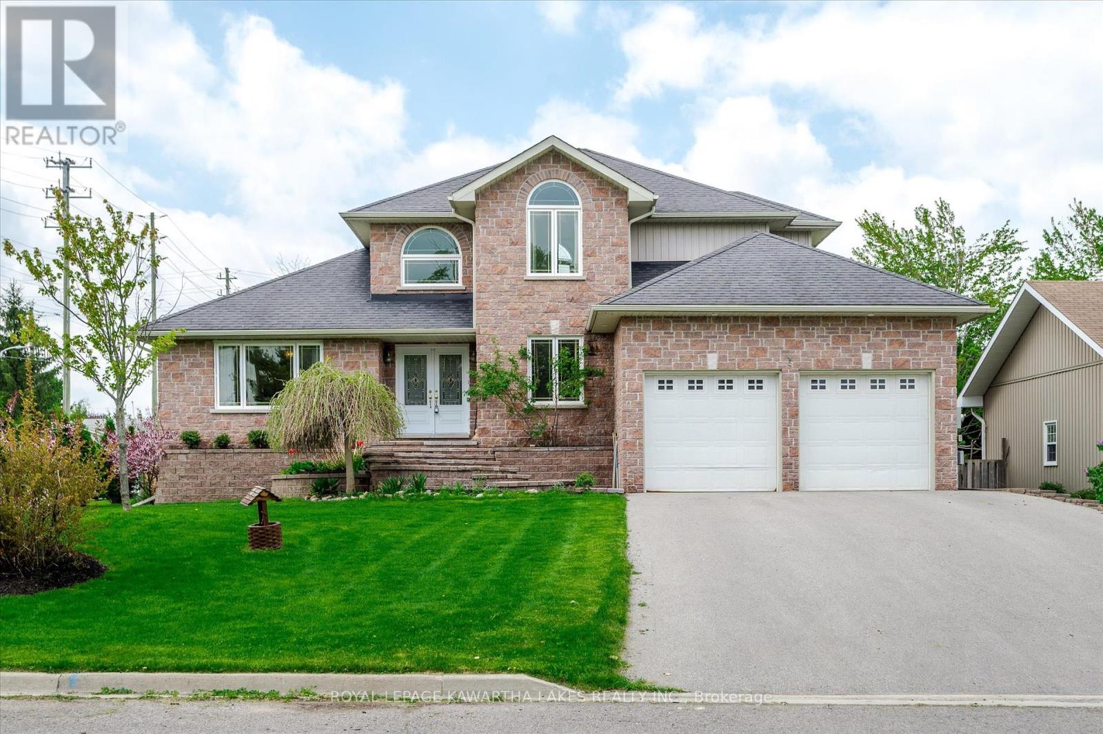 1 WILLIAM BOOTH CRESCENT, Kawartha Lakes, Ontario