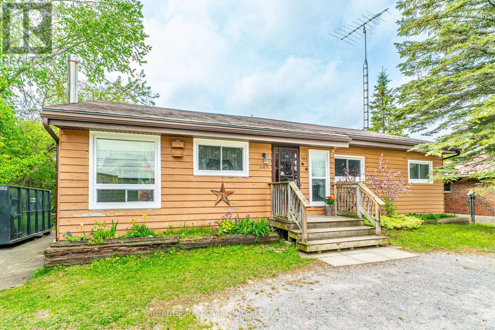 265 Cameron Street E, Brock, Ontario  L0E 1E0 - Photo 8 - N12165261
