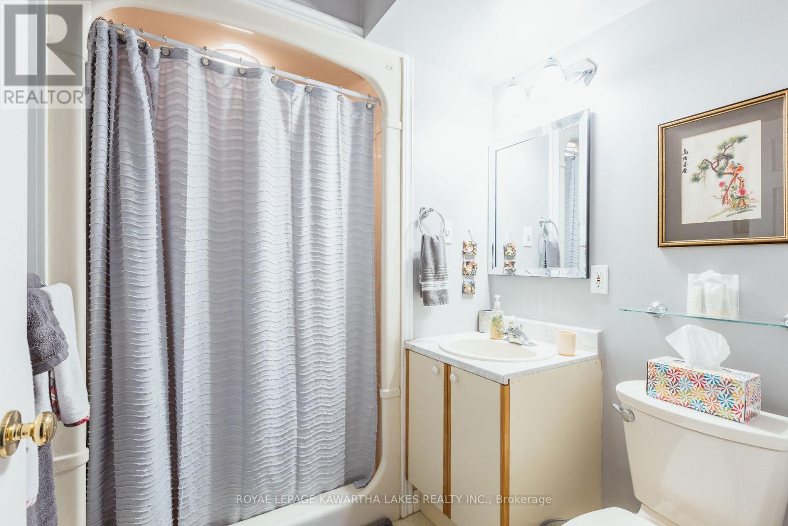 83 Navigators Trail, Kawartha Lakes, Ontario  K0M 1A0 - Photo 34 - X12565254